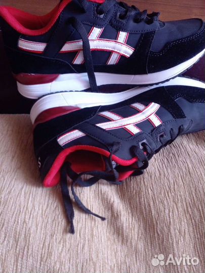 Кроссовки 38 размер