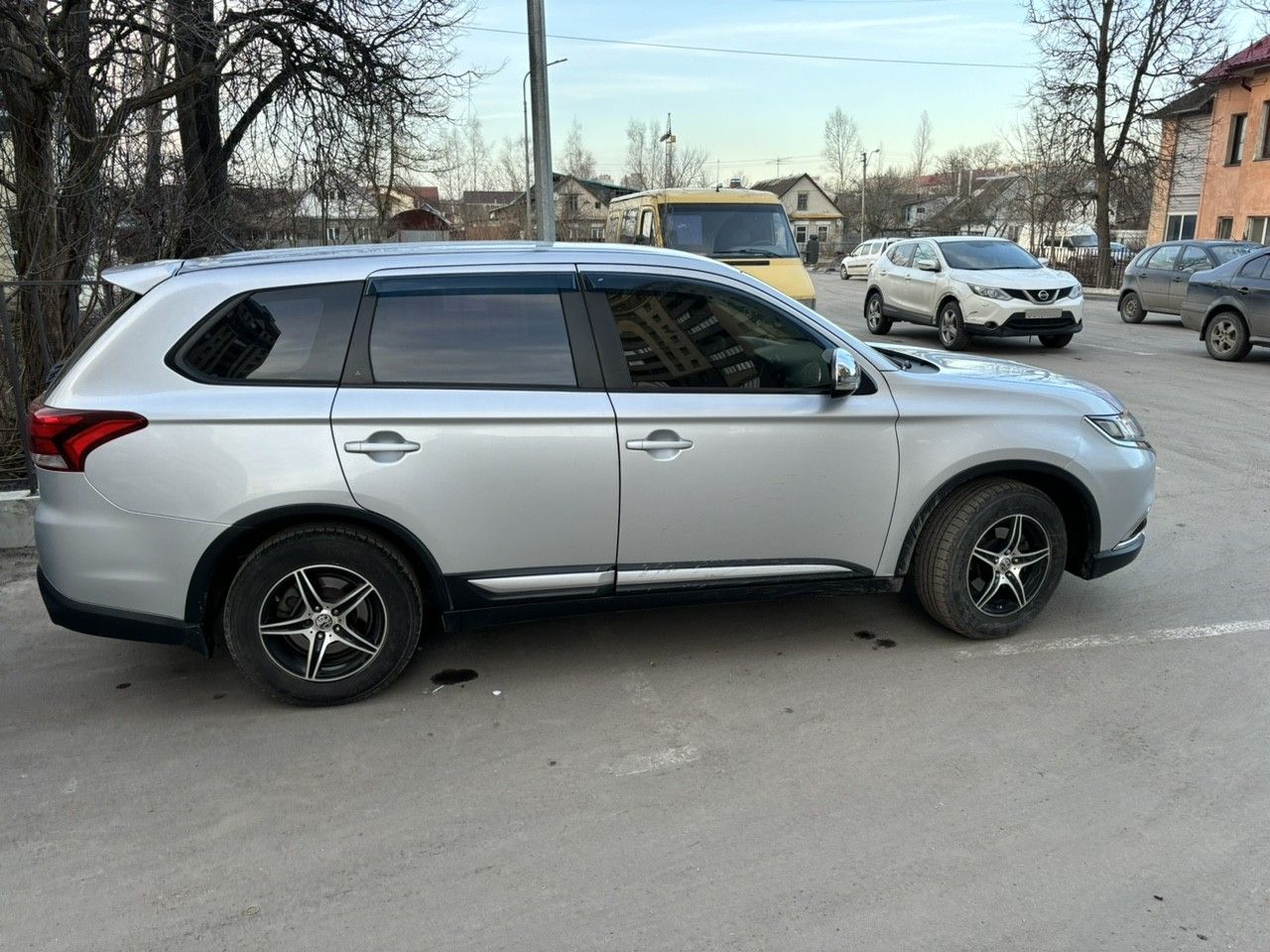 Mitsubishi Outlander: фото владельца