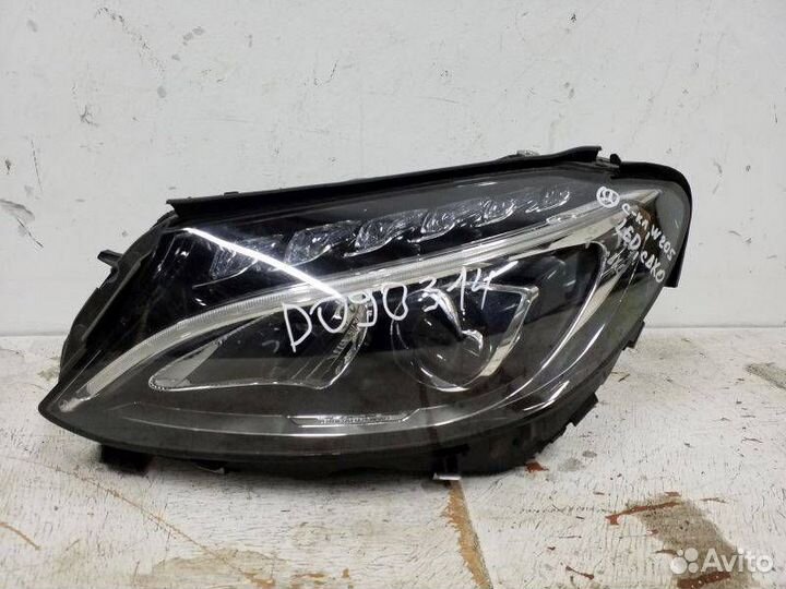 Фара левая Mercedes-Benz C-Class