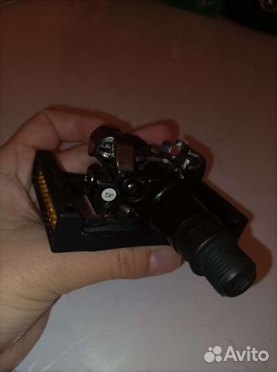 Педали для велосипеда shimano