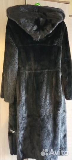 Шуба норковая с капюшоном новая