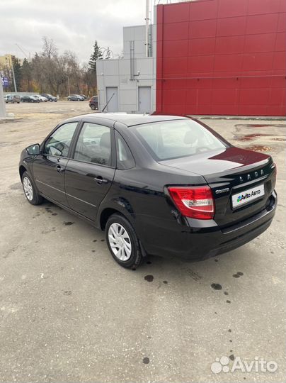 LADA Granta 1.6 МТ, 2024, 995 км