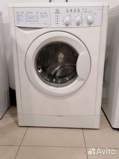 Стиральная машина индезит на 3,5 кг (узкая)