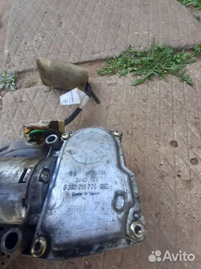 Моторчик заднего дворника G463