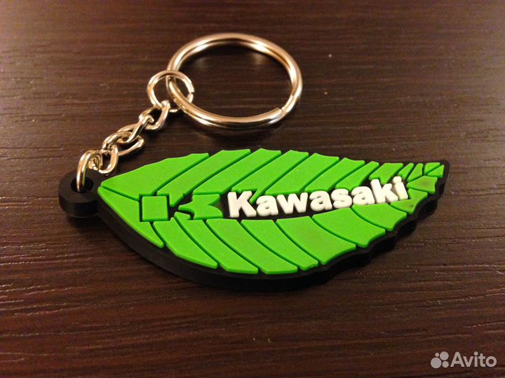 Брелок для ключей Kawasaki Green Leaf