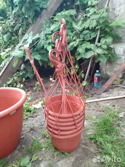 Горшки для цветов пластиковые