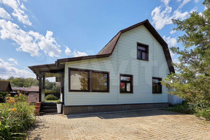 Дом 101 м² на участке 10,1 сот.