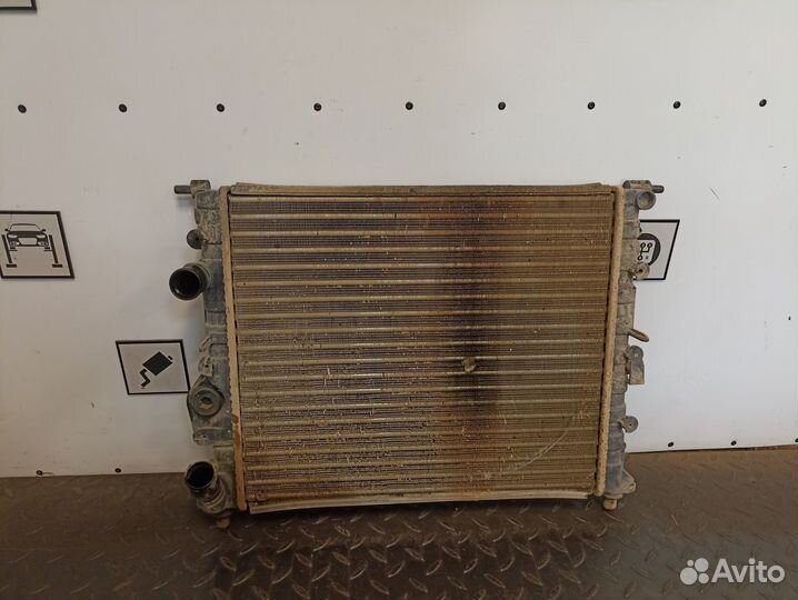 Радиатор основной для Renault Logan