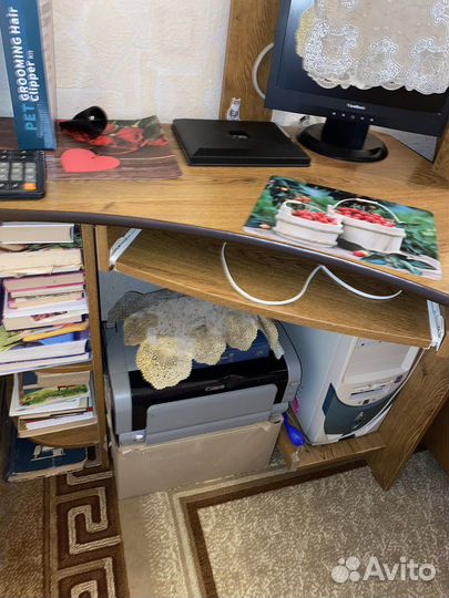 Компьютерный стол