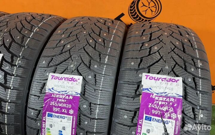 Tourador Ice Star TSW1 245/40 R20 и 275/35 R20 29U