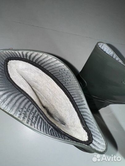 Резиновые сапоги разные размеры