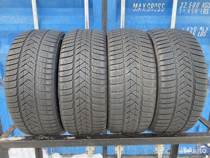 Pirelli Winter Sottozero 3 235/45 R18 98V