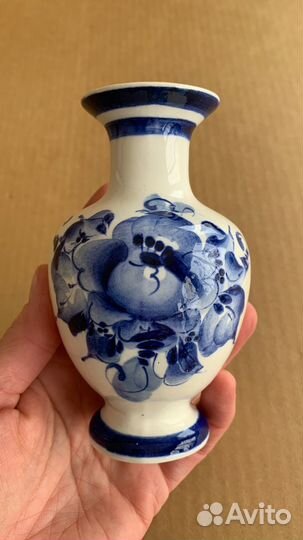 Ваза. Гжель