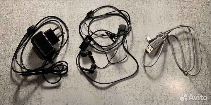 Наушники, зарядное/ус-во, кабель USB для Самсунга