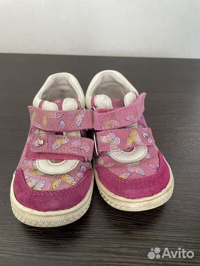 Обувь для девочки
