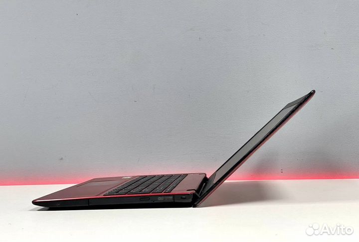 Красавец Asus SSD GeForce 2g для офиса и игр
