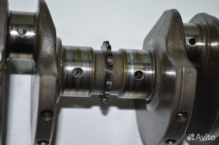 Коленвал Suzuki RF400