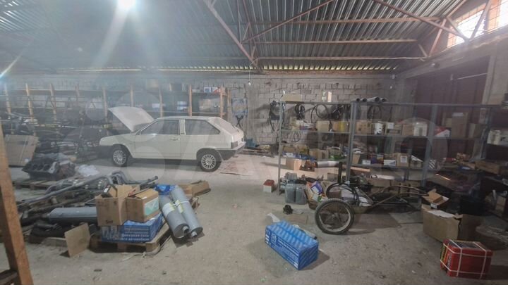 Здание, 850 м²