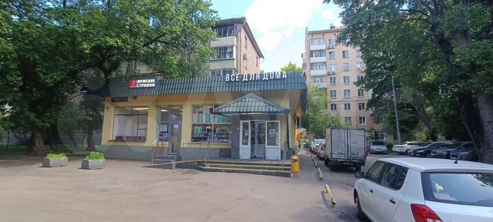 На трафике от метро 65 м²