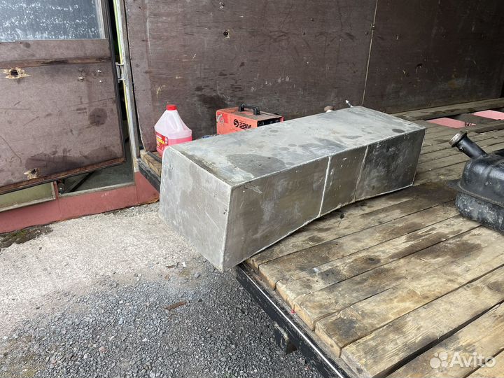 Топливный бак 120 литров