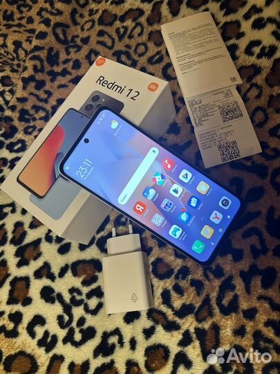 Xiaomi Redmi 12, 4/128 ГБ