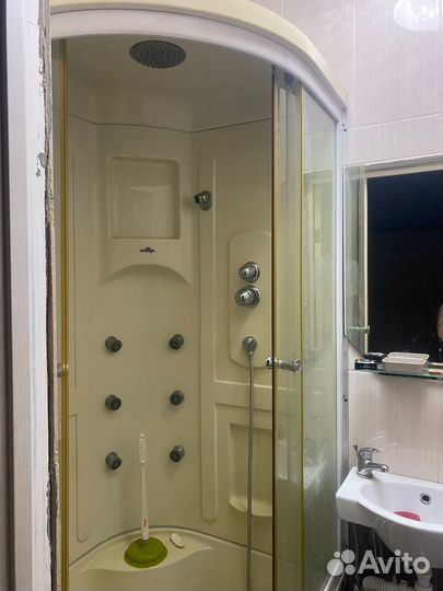 Душевая кабина