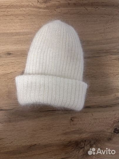 Шапка вязаная ручная работа