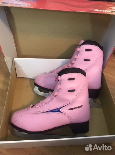 Коньки фигурные