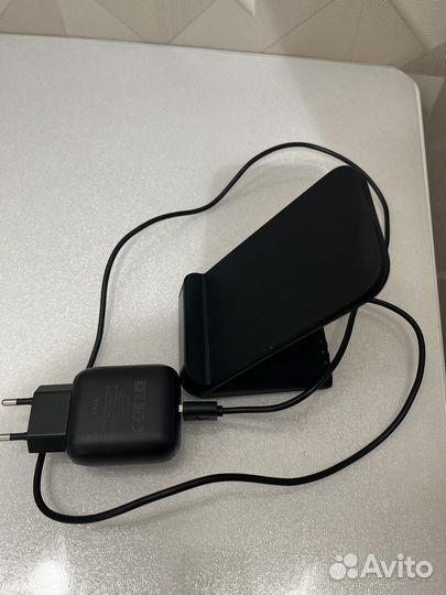 Беспроводное зарядное устройство