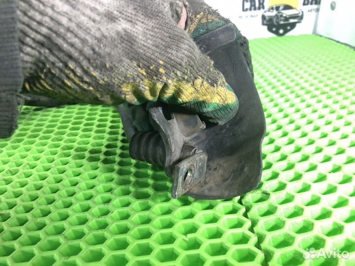 Клемма акб плюсовая