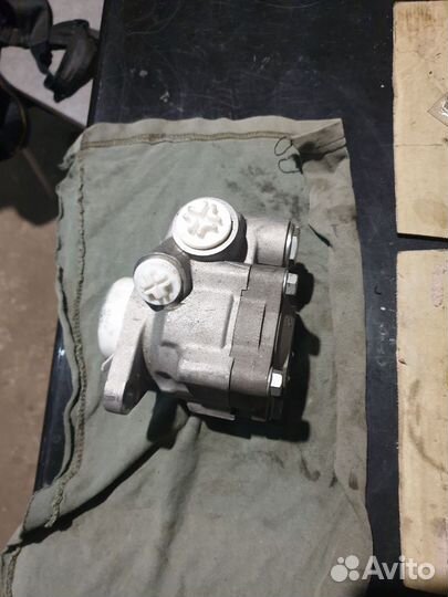 Насос гидравлики евро3