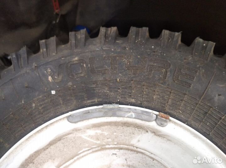 R15 Волтайр Я-245 215/90, PCD 4x135 DIA 19