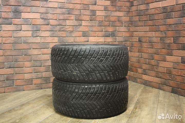 iLink Wintervorhut Stud II 275/40 R18