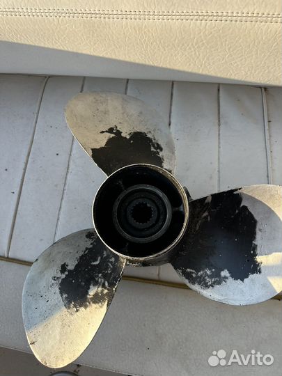 Гребной винт Bravo 2