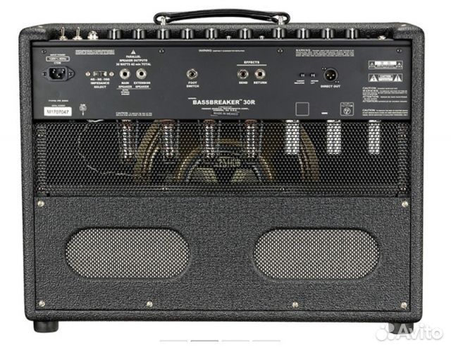 Ламповый гитарный комбоусилитель Fender Bassbreake