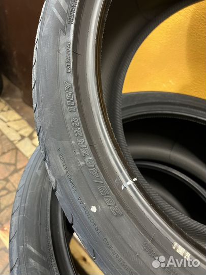 Yokohama Advan Sport V107C 285/40 R22