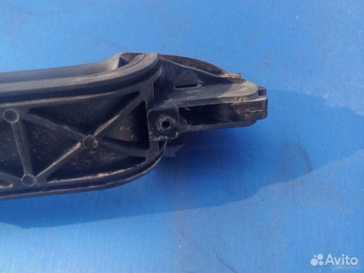 Ручка двери задняя правая Ford Focus 1