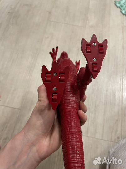 Интерактивный динозавр