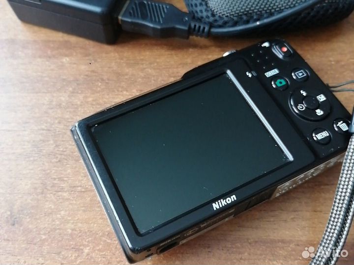 Фотоаппарат Nikon Coolpix s2700