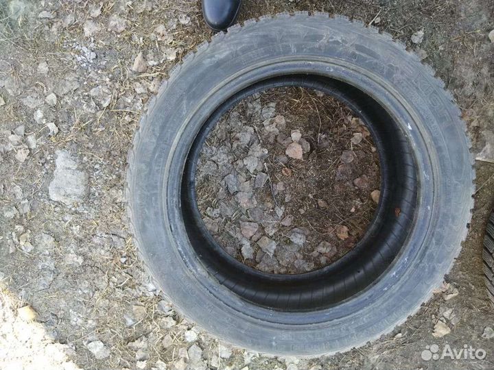 Nokian Tyres Hakkapeliitta 5 215/50 R17