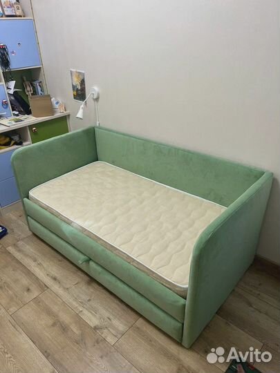 Детская кровать мягкая