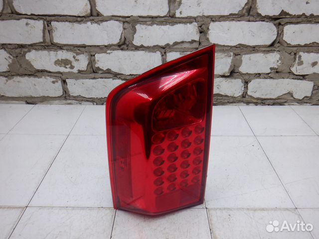 Фонарь задний левый Infiniti QX56 Ja60