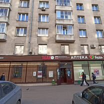 Под кофейню 52.7 м² трафик института офиса