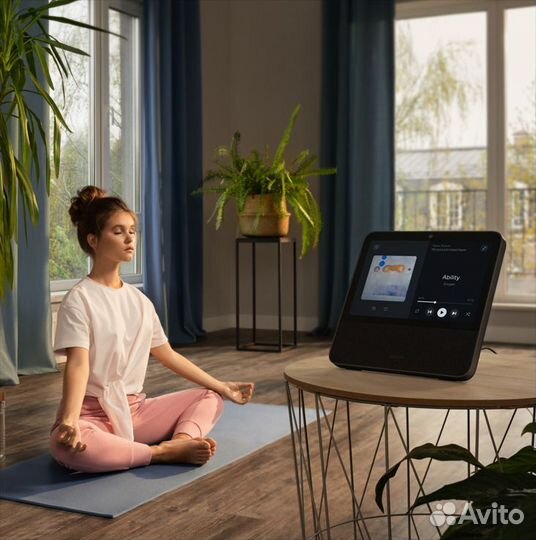 Умный дисплей Xiaomi с Алисой