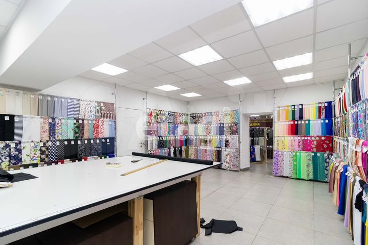 Продам офисное помещение, 293 м²