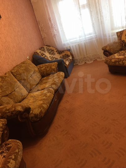 2-к. квартира, 55 м², 4/10 эт.