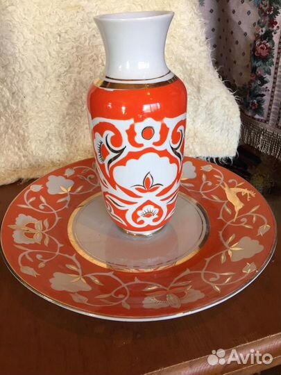 Кувшин с тарелкой