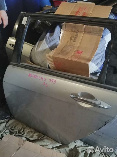 Двери на Honda Accord