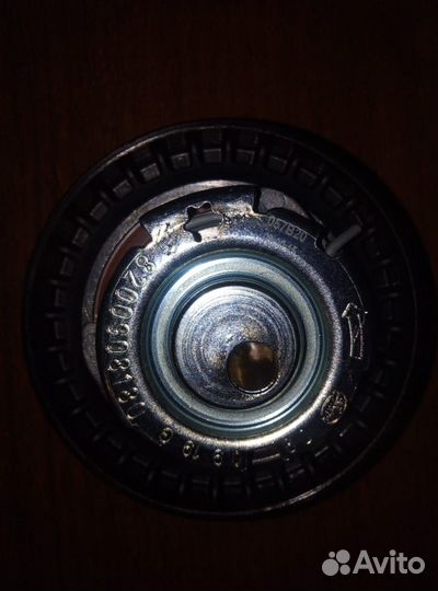 Продам ролик грм