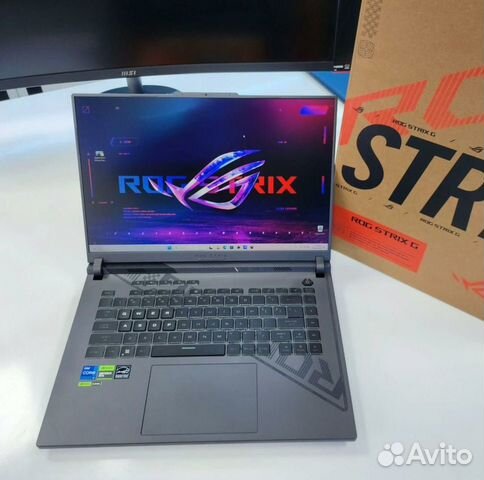 Asus Rog strix i7-13650hx rtx 4060